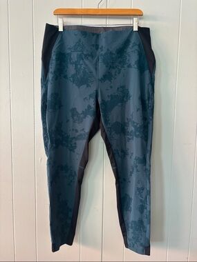 Mountain Hardwear Teal Camo Women's Leggings